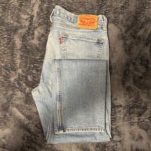 Levi's Classic Light Blue Straight Jeans